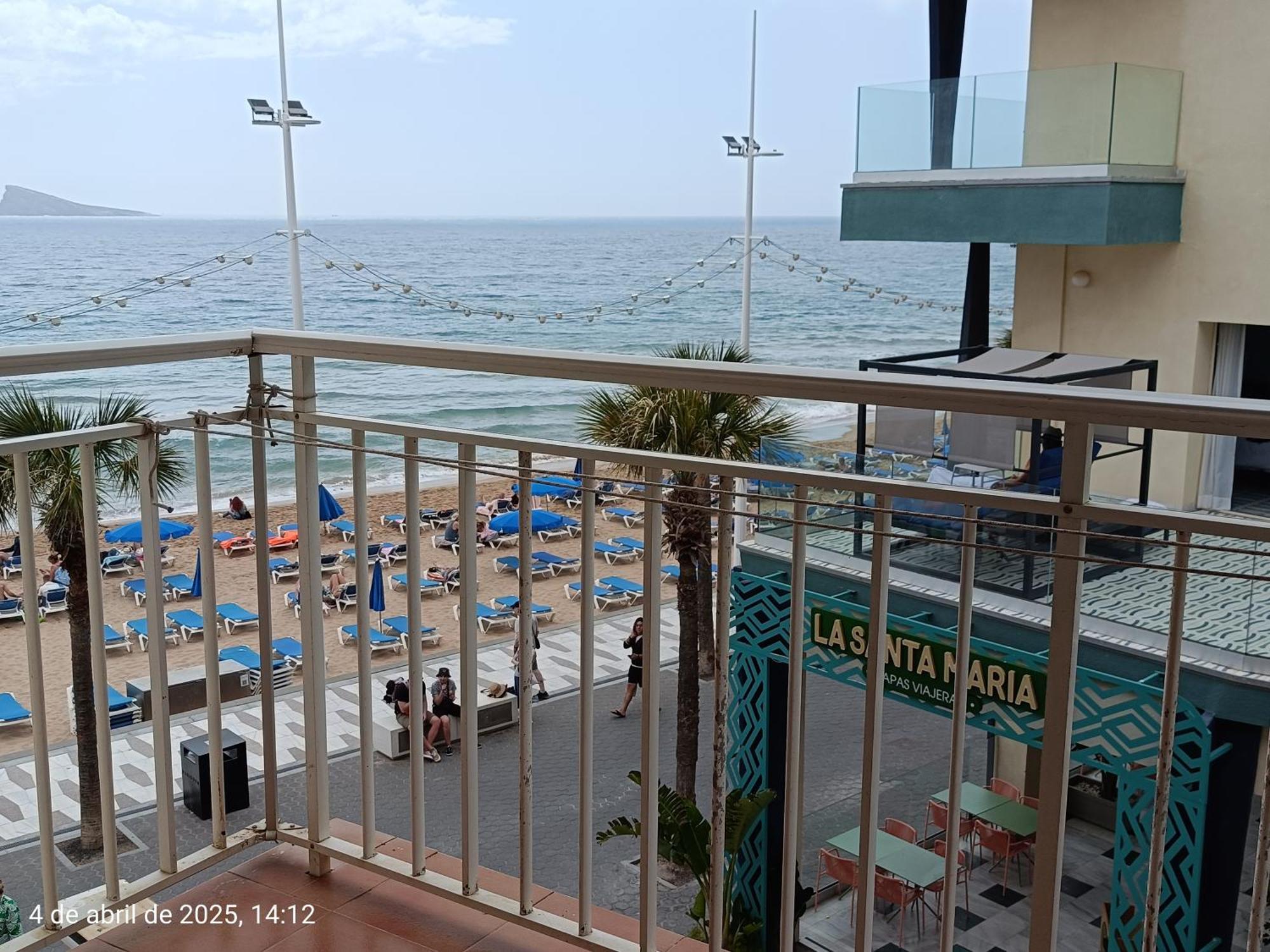 Levante Beach Apartments By Mara Boutique Бенідорм Екстер'єр фото