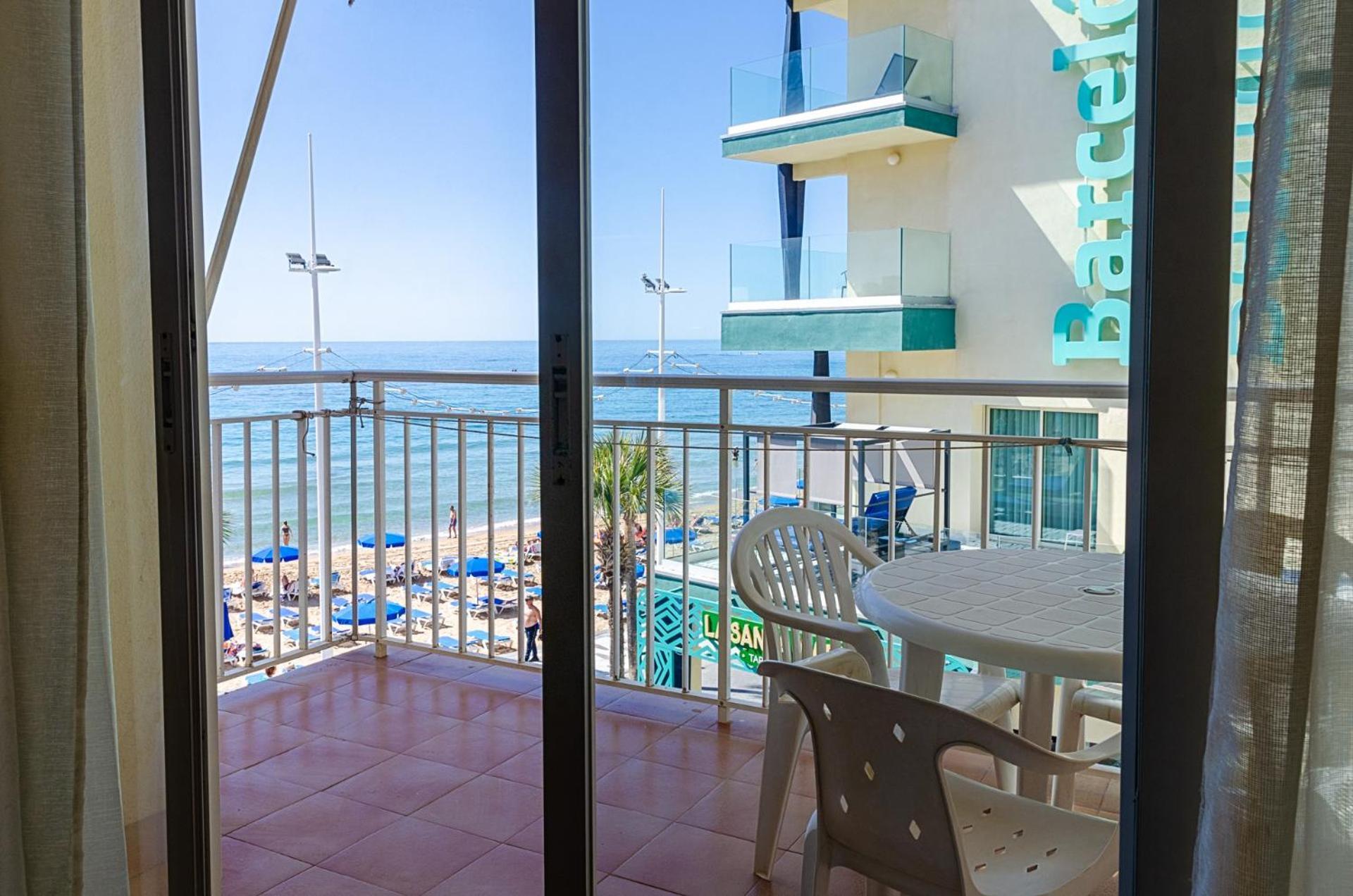 Levante Beach Apartments By Mara Boutique Бенідорм Екстер'єр фото